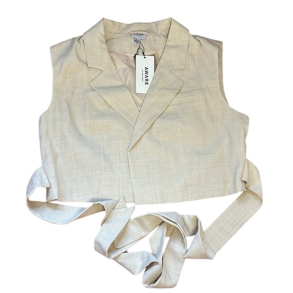 NWT Vero Moda Aware tailored tie vest in cream size 12 or Large - Picture 15 of 15